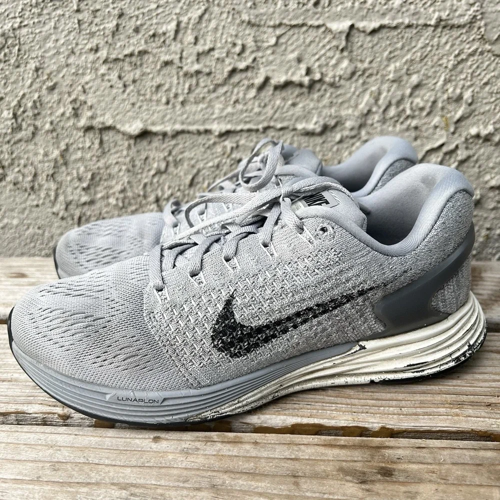 Nike Shoes Women Size 7 Lunarglide 7 Athletic Gray White Black 747356-002